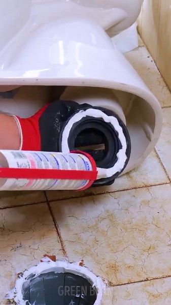 The process of toilet replacement! | Green Bean