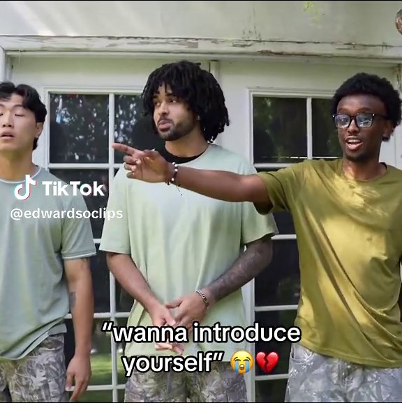 Introduce Yourself in the Streaming Community