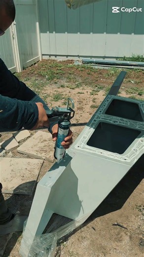 Installing the Outboard Bracket on a 1966 Bertram Bahia Mar