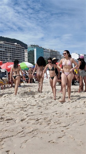 🇧🇷 A Beautiful Start to the Day | Copacabana Beach Brazil