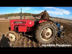 Casterton Vintage 1959 McCormick B275 2.3 Litre 4-Cyl Diesel Tractor 38 HP at Rutland Ploughing 2025