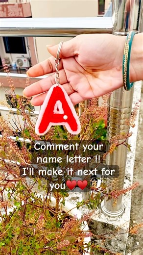 Pipe cleaner letter A keychain | DIY Fuzzy wire keychain #shorts #pipecleanercraft #trendingshorts