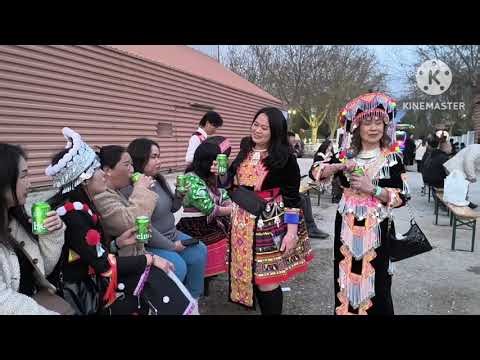 Part 4: 30 Nimes evening crowd really 2