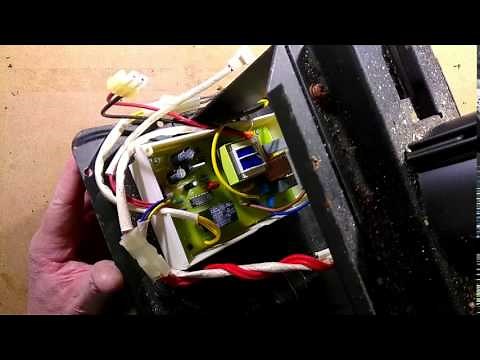 Fixing a Bradley smoker feed unit.