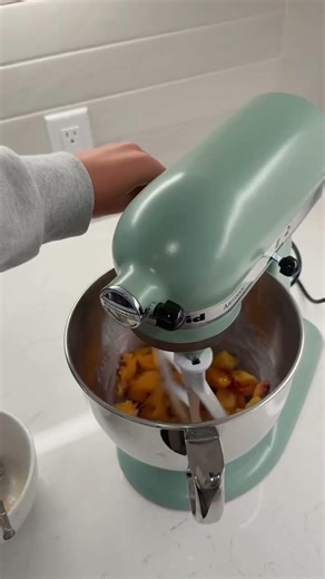 Let’s make a 5 minute (prep) fresh peach ice cream recipe! Serve as is for a soft serve consistency