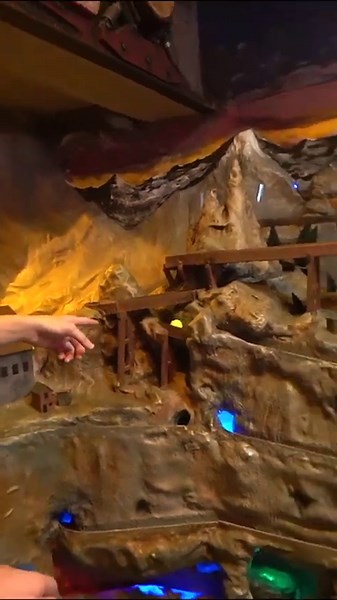 The Most Satisfying Mini Golf Hole Ever!