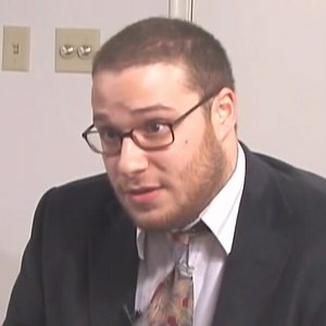 The Office Audition Footage: Seth Rogen as Dwight, Eric Stonestreet as Kevin and More!