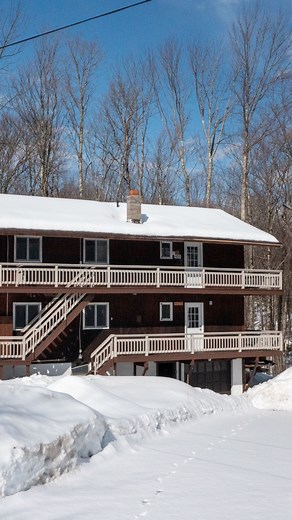 405 VT Route 30 | Winhall, VT $649,000 Ski Resort Investment Gem! 2-Family Home Near Stratton & Bromley Rare investment opportunity in the heart of Vermont's premier ski region. Located on scenic Vermont Route 30, this property offers unparalleled access to both Stratton Mountain Resort and Bromley Mountain Ski Resort. Whether you're looking to live in one unit and rent the other, or convert it to a single-family home, this property delivers. Property Highlights: Dual Living: Two spacious units,