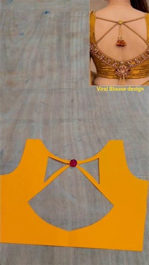 Blouse back neck design #fashion #trending #india #viralvideo #beautiful #new #shorts