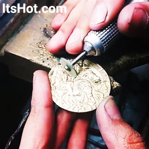 #ItsHotJewelry - Yellow Gold Custom Coin Jewelry Making | Exclusive Diamond Craftsmanship