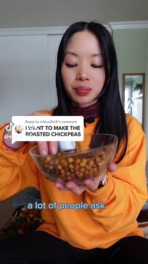 How to Make Crunchy Roasted Chickpeas at Home