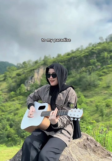 Welcome to My Paradise: Meaning and Lyrics Explained