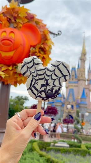 46K views · 505 reactions | NEW Disney World Halloween Treat!! The cookies & cream Mickey Spider Web Rice Krispie! ️️ Find it at Big Top Souvenirs in Magic Kingdom and other candy shops throughout Walt Disney World $7.99 #disneyworld #magickingdompark #disneyhalloween #disneyfood #disneyeats | Disney for Foodies | Facebook