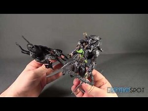 McFarlane Toys AVP Playsets Alien Attacks Predator Diorama Review