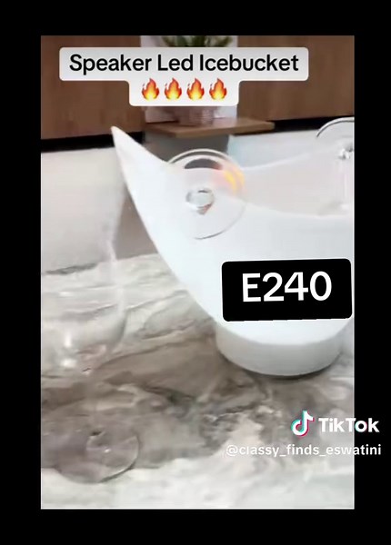 Festive season vibes 🎉 Bluetooth ice bucket 😍 WhatsApp 79761008 ✅ #eswatinitiktok🇸🇿🇸🇿🇸🇿🇸🇿🇸🇿🇸🇿🇸🇿 #eswatinitiktok🇸🇿 #trendingvideo #eswatinitiktok🇸🇿❤ #blackfridaydeals