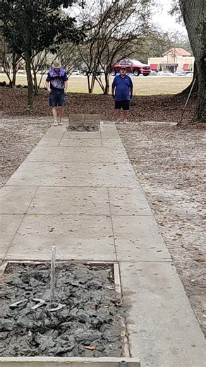 The Villages Open #3 at The Villages Florida on 2-28-24. There are 7 players pitching 6 games and a bye in 40 shoe cancellation games with no handicap. Rounds 5-7 of 7, men 65 and over and women may pitch from the 27' foul line. The Men's foul line is 37'. www.walterray.com, #BrunswickBowling, #ViseGrips, #CompassSportswear | Walter Ray Williams Jr