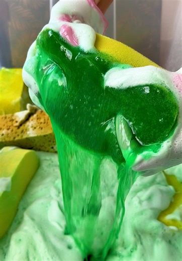 ❓should I start posting long videos on YouTube 🤔 These sponges were left for 10 days while I was on vacation🥲 & now I need a big detergent restock… cause we gonna celebrate 10k 💃#cleantok #spongesqueezingasmr #asmr #viral #foryoupage