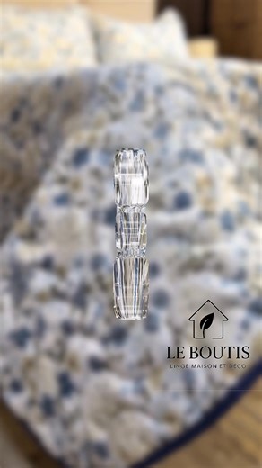 ✨ Prêts pour les nouvelles couleurs de l’été ?Découvrez notre boutis 3 pièces spécial été :1 couvre-lit 220×240 cm 2 taies d’oreiller 50×70 cm 🧵✨ Disponible en boutique et en livraison partout en Algérie 🚚✅PRIX: 3500 DA | Le Boutis - Linge de maison