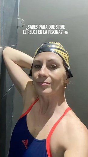 Do you know what this watch is for in the pool? ⏱️