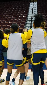 12K views · 88K reactions | the moment she got the call  Caitlin Clark was surprised after practice with a call from WNBA Commissioner Cathy Engelbert where she was announced as 2024 Rookie of the Year. then, the whole team instantly celebrated 凉 | Indiana Fever | Facebook