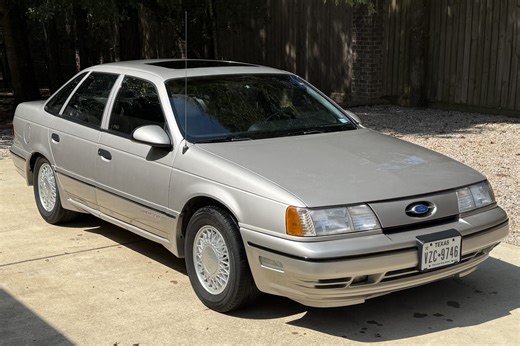 No Reserve: 1990 Ford Taurus SHO