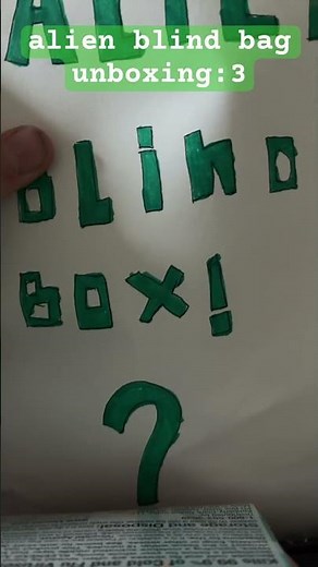 alien paper blind bag gone wrong :3 #paperblindbag #papercraft #papersquishy #therianthropy #alien