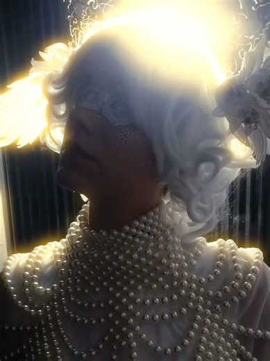 Got inspired by these 👁️ buttons I bought from Vinted to make this look! ✨ #biblicallyaccurateangel #fyp #foryou