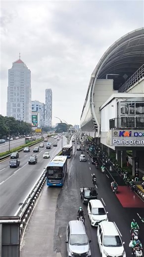 Arus lalu lintas di kawasan sekitar Stasiun LRT Pancoran yang menuju arah Mampang terpantau ramai lancar #pasangmata #lalulintas #jakarta https://pasangmata.detik.com/contribution/WIUClPR-IEcoRg1HRoMyQ7buCcu-AnPHgq2cnI2JJbs?utm_campaign=detikcomsocmed&utm_medium=oa&utm_source=facebook&utm_content=pasangmata | Pasang Mata
