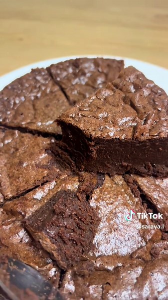 Fondant baulois ☁️🫠😋 #recette #fondantauchocolat #fyp recette by @William’s Kitchen 🫶🏽