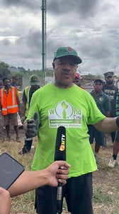 LIVE from Gordons Police Barracks @ Clean Up Day at Police Barracks led by NCD Governor together with Metsup, NCDC, Residents and Communities. | NCD Governor Hon. Powes Parkop, LLB, LLM,MP