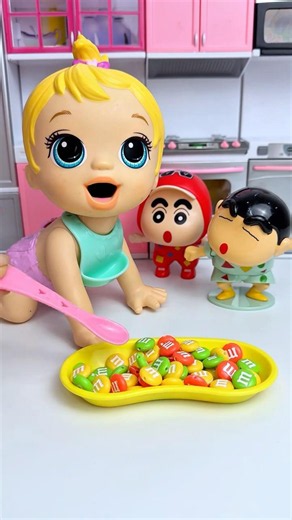 ASMR Unboxing Shinchan & Lil Snacks Chocolate M& M Toy | Satisfying Kitchen Set #shorts