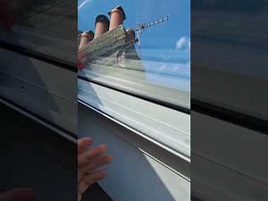 How to install a Velux solar blind, quick and easy, no tools needed!