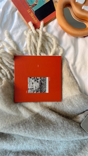 Alice Berardi on Instagram: "Io non sono una tipa da backup, non ho un backup delle foto che ho nel telefono, non le tengo su un cloud, non ho un backup del computer. Niente… non perché mi piaccia il brivido ma perché sono troppo pigra su queste cose e continuo a rimandarlo. Ogni tot mi torna l’ansia di perdere tutto e mi prometto che lo farò (e poi non lo faccio). Ora però sono sicura che, almeno i ricordi di questo meraviglioso viaggio, saranno con me per sempre (ma questo non mi esonera da fa