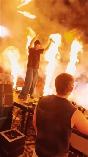 Makina Time in Ibiza just hits different #dimitrivegaslikemike #electronicmusic #ushuaiaibiza