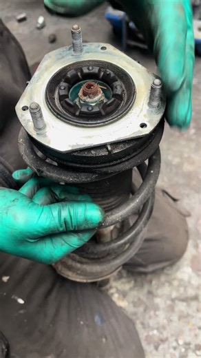 Ford Fiesta Suspension Troubles: Knocking and Rattling