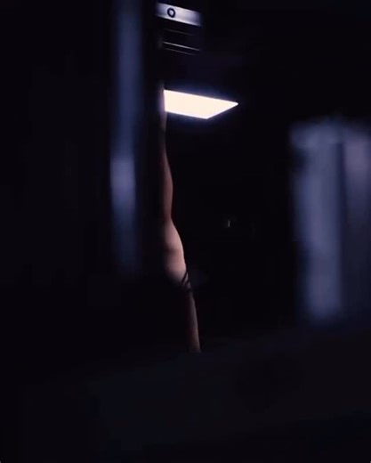 rosieposieblu on Instagram: "So happy to release this video, i was approached with the opportunity to have myself filmed in my gym @musclehutmk and share my journey. My journey started 4 and a bit years ago at @house.of.spartans. i started my journey feeling totally out of place, i was 28 with 2 young children and wanted to put myself first for once. I put my head down, gritted my teeth and just pushed and kept pushing, i wasn’t going to let anyone or anything stop me. Thank you so much to @shoo