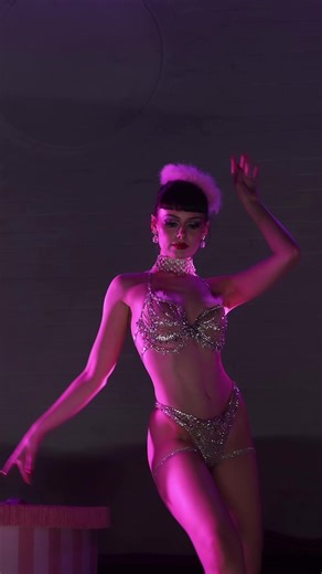 Pink and Fluffy Burlesque Performance Highlights