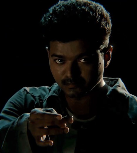 "BEST FIGHTING SCENE EVER" ☠️🔥 || THALAPATHY VIJAY || KATHTHI || SONG - Avan Bayapadala
