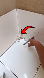 Solve the dirt stuck in the corner of the complex | كريم رضوان محترف السيراميك
