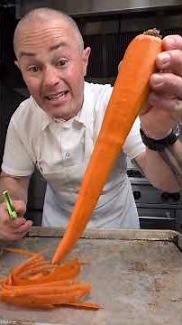 How to use a peeler #peeler #vegetables #howto #howtocook #culinaryschool #chef #everydayisfeastday