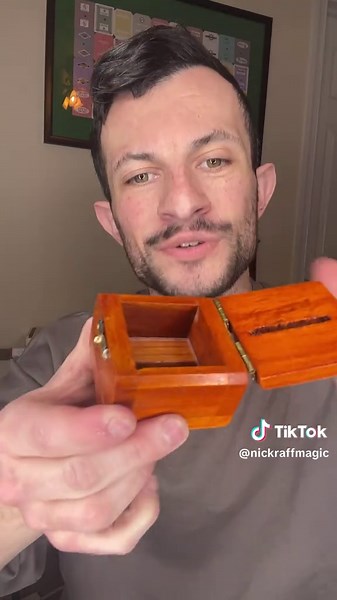 The impossible box #magictrick #impossible #magicbox #viral #magician
