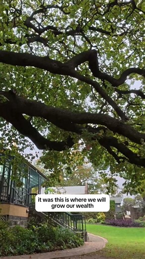 EXCLUSIVE TOUR OF 1800s CASTLE