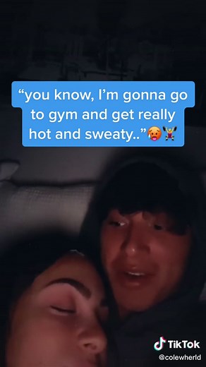 she always wanna sleep in🥺 @sydseigle #fyp #foryou #foryoupage #cute #cutecouples #lovebirds