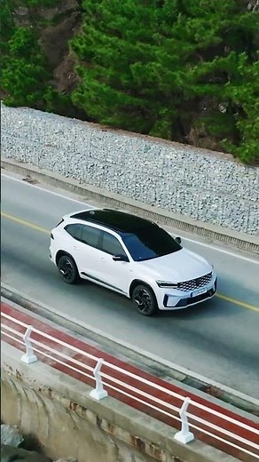 몰입감 넘치는 3개의 12.3" openR 파노라마 스크린 속, 쾌적한 주행감의 그랑 콜레오스를 경험해보세요 #Renault #GrandKoleos #hybrid #ETech