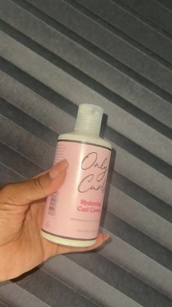 Create your curls with me @Only Curls #hairtok #hairgoals #curlyhair #curlyhairtutorial #curlygirl #curlyhairroutine #curls #naturalhair #extensions #fyp #foryoupage #ugcuk #ugceuropecommunity #digitalmarketing #europecontentcreator #ugccontentcreator #ugccommunity #ugc #tiktokugccontent #ugccommunity #ecommerce #newugccreator #microinfluencers