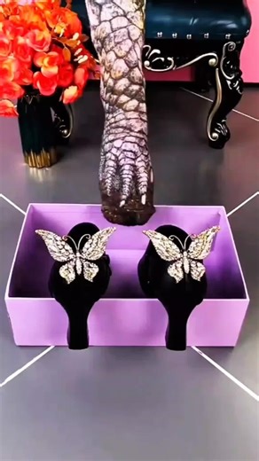 How to Complete 1million view #howtogrow #fashionable orthopedic high heels sandals for women #unfrezzmyaccount😭😭😭😭😭