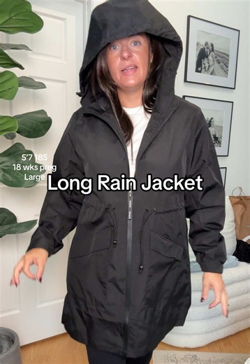 these mid length long rain jackets are going to keep you so dry! the perfect raincoat does exist 🙌🏼☔️ #raincoat #rainjacket #waterproofjacket #puffit #jacket