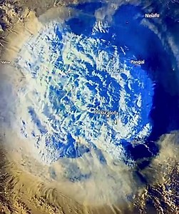 211K views · 2.5K reactions | A massive volcanic eruption occurred today near Tonga. It was so powerful Tsunami advisories are in effect for the west coast. There are reports of some coastal flooding already in California. The sonic boom sounds could be heard thousands of miles away in Alaska! | Illinois Weather | Facebook