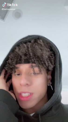 larray (@larrayeeee)’s video of i like your cut g