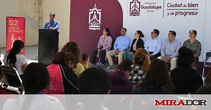 Entregan material de apoyo a alumnos y educadores comunitarios de CONAFE